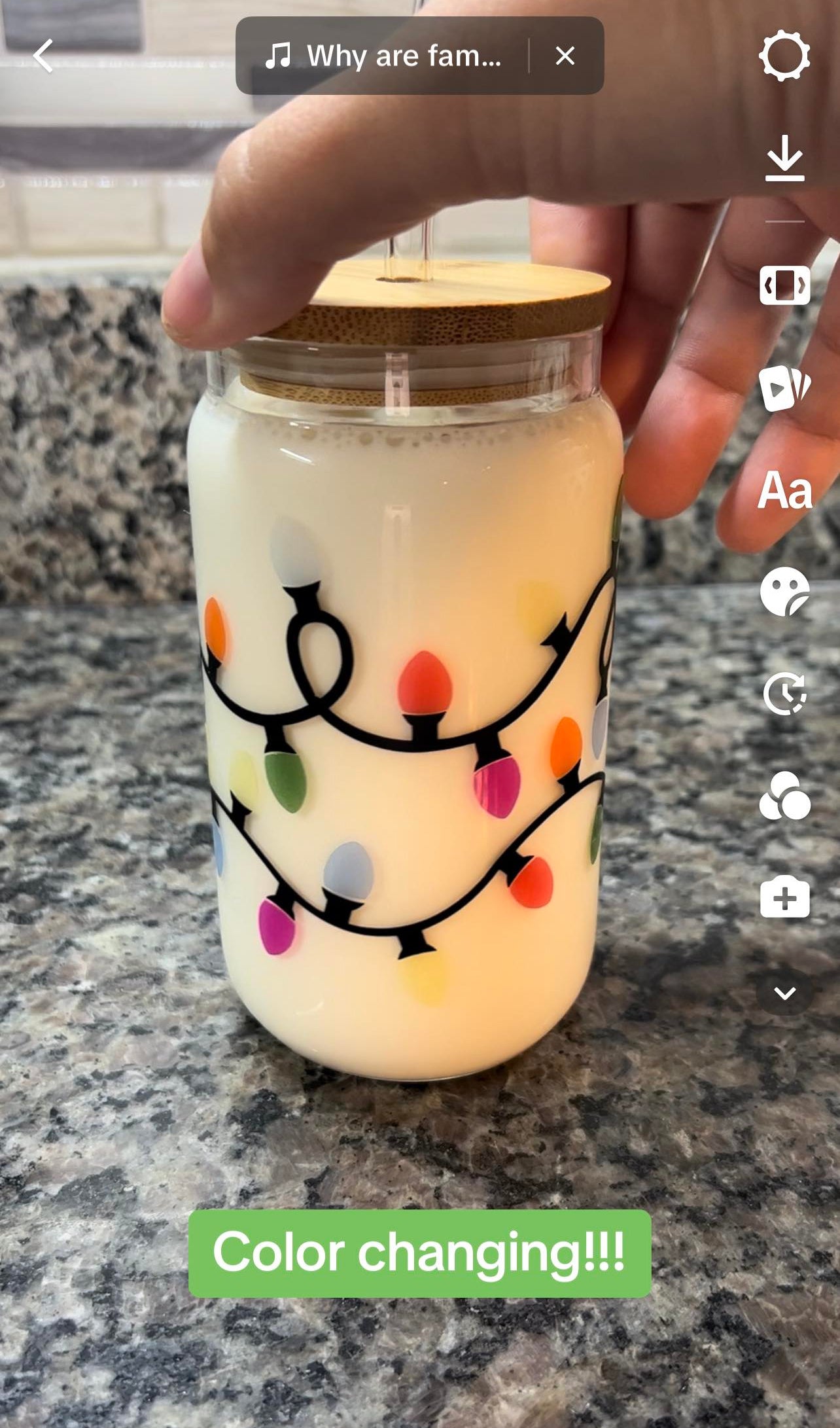 16 oz Color Changing Christmas Lights Glass Cup with Bamboo Lid - Pint Beer Glass - Color Changing Vinyl - Christmas Cup - Christmas Lights - Christmas Gift