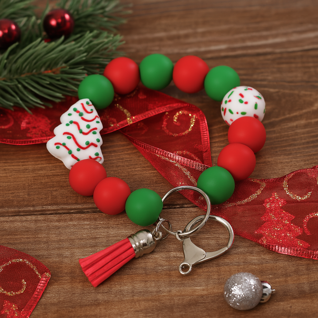 Christmas Beaded Wristlet Keychain – Red & Green Silicone Bracelet with Tree Charm
