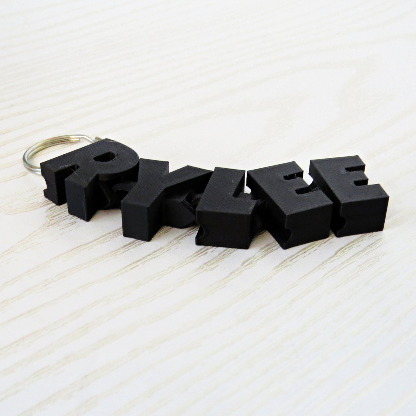 Custom 3D Articulated Name Keychain – Personalized Name Tag for Backpacks, Keys & Sports Bags