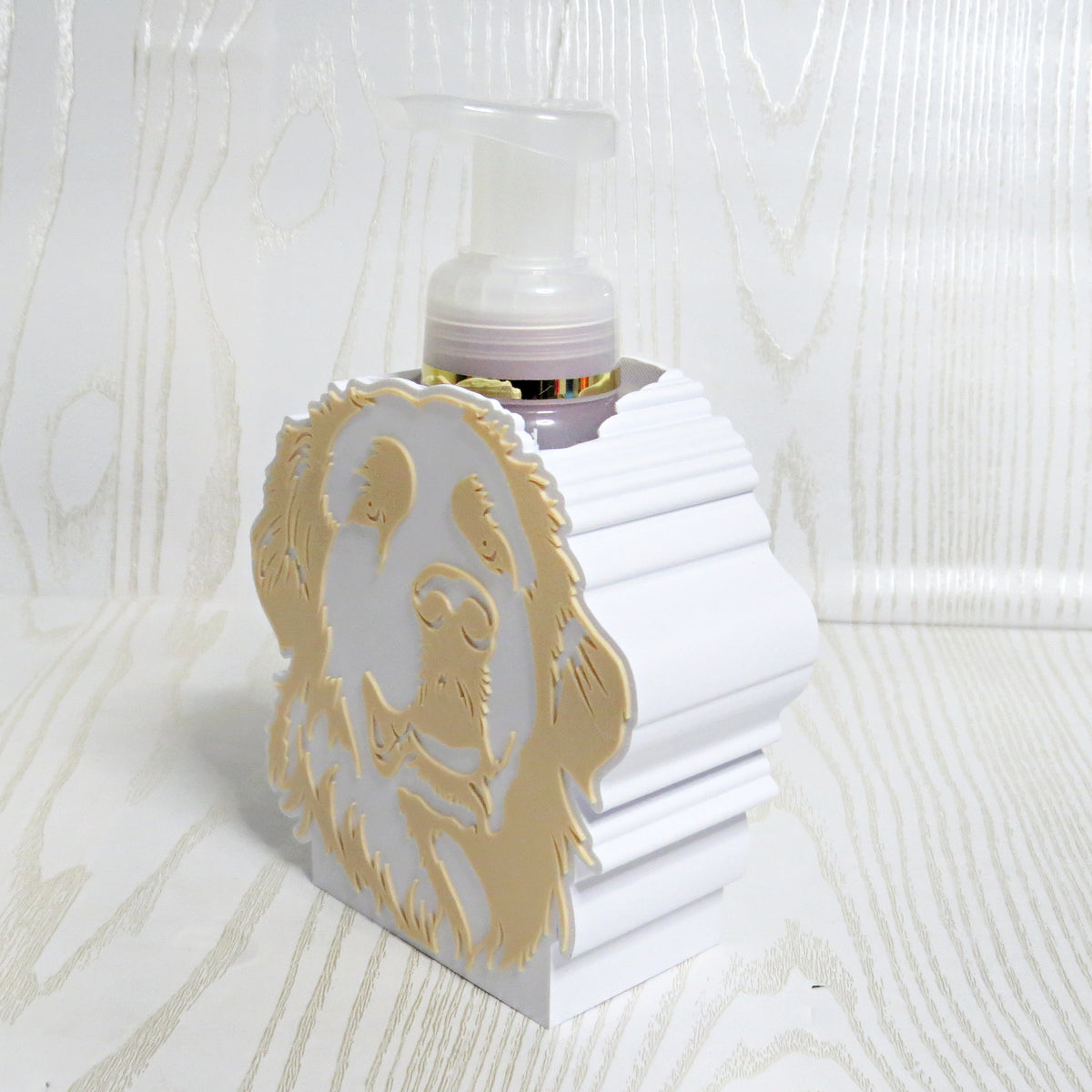 Golden Retriever Foaming Soap Holder — Bath and Body Works Compatible Dog Bathroom Decor Stand