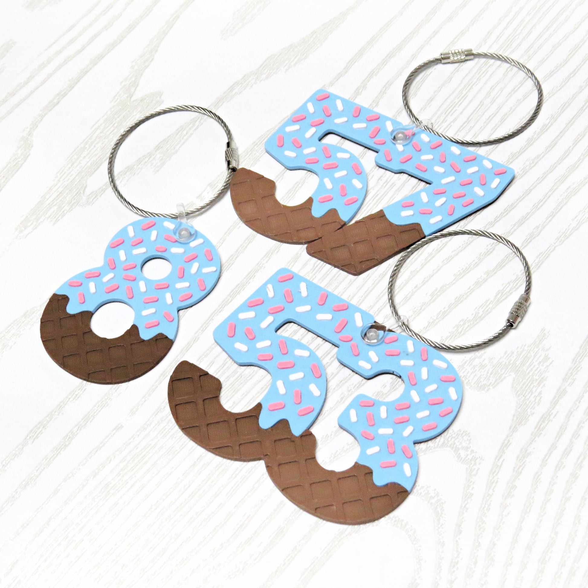 Personalized Drip Baseball or Softball Number Bag Tag - side profile view