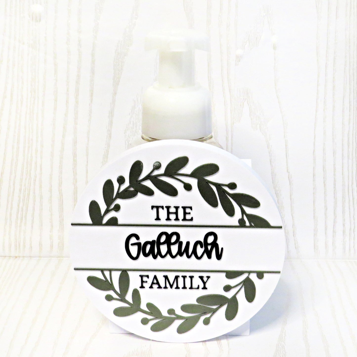 white-3d-printed-botanical-wreath-personalized-family-name-script-foaming-soap-holder-olive-green-leaf-berry-farmhouse-bathroom-decor