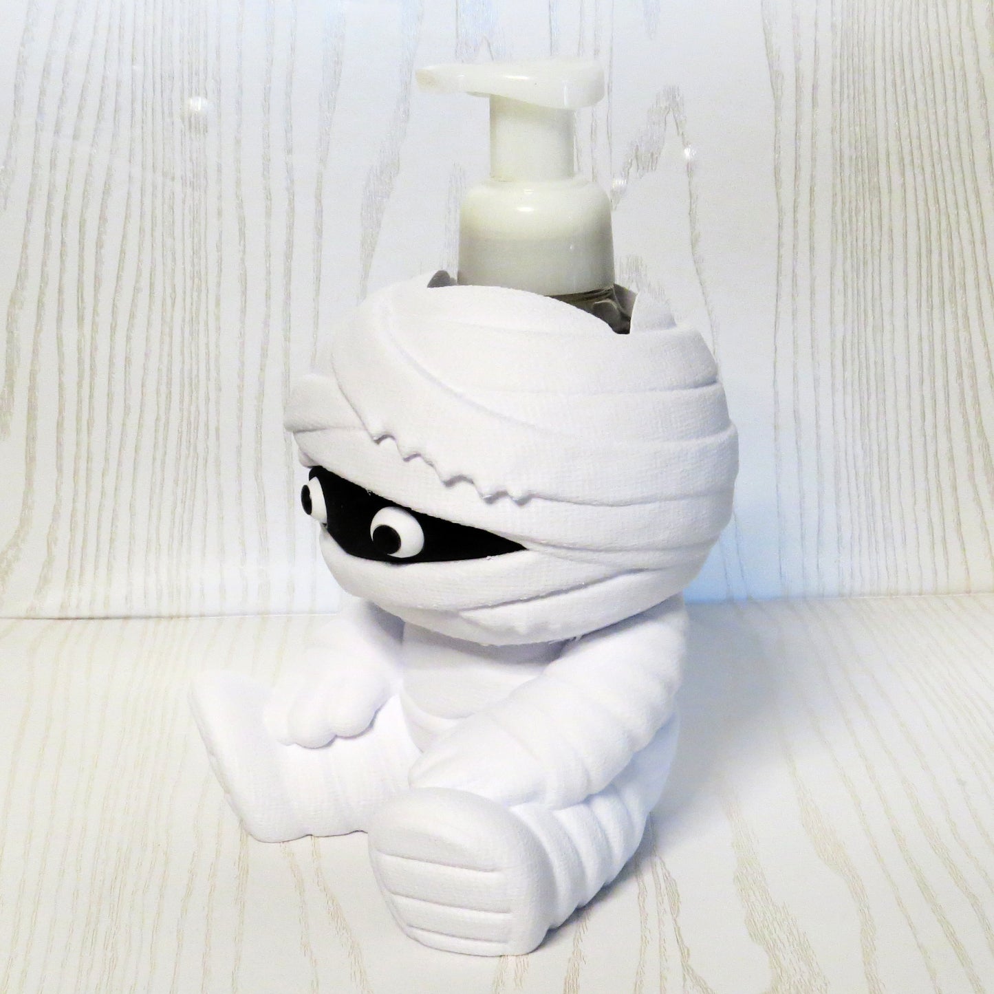 Mummy Soap Holder – 3D Printed Halloween Spooky Mummy Figurine Decor – BBW Compatible
