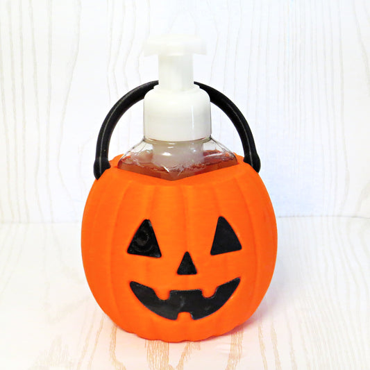 orange-black-3d-printed-jack-o-lantern-carved-pumpkin-foaming-soap-holder-triangle-eyes-smile-black-handle-halloween-bathroom-decor
