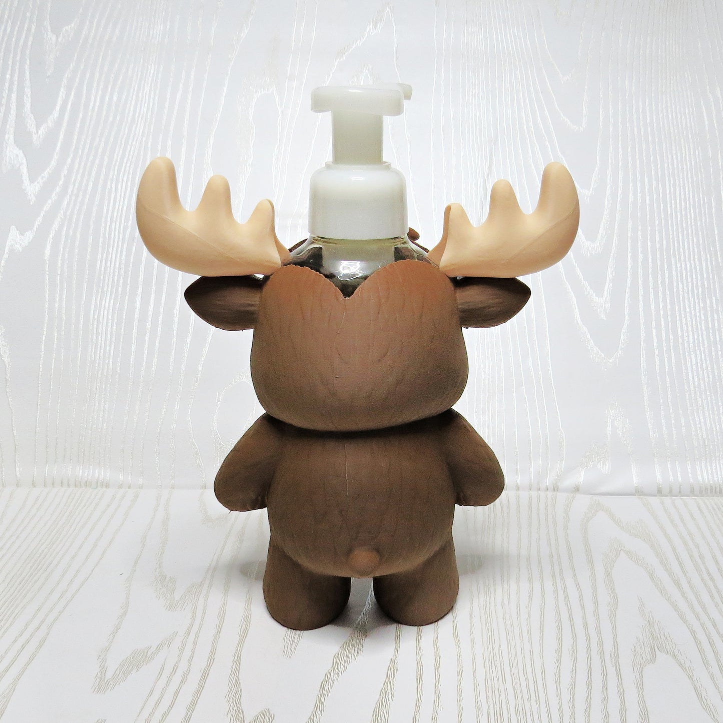 Moose Foaming Soap Bottle Holder – Cute 3D Printed Brown Moose with Cream Antlers – Bath and Body Works Foaming Soap Dispenser Stand – Woodland Rustic Cabin Bathroom Kitchen Counter Decor – Moose Lover Wildlife Nature Gift