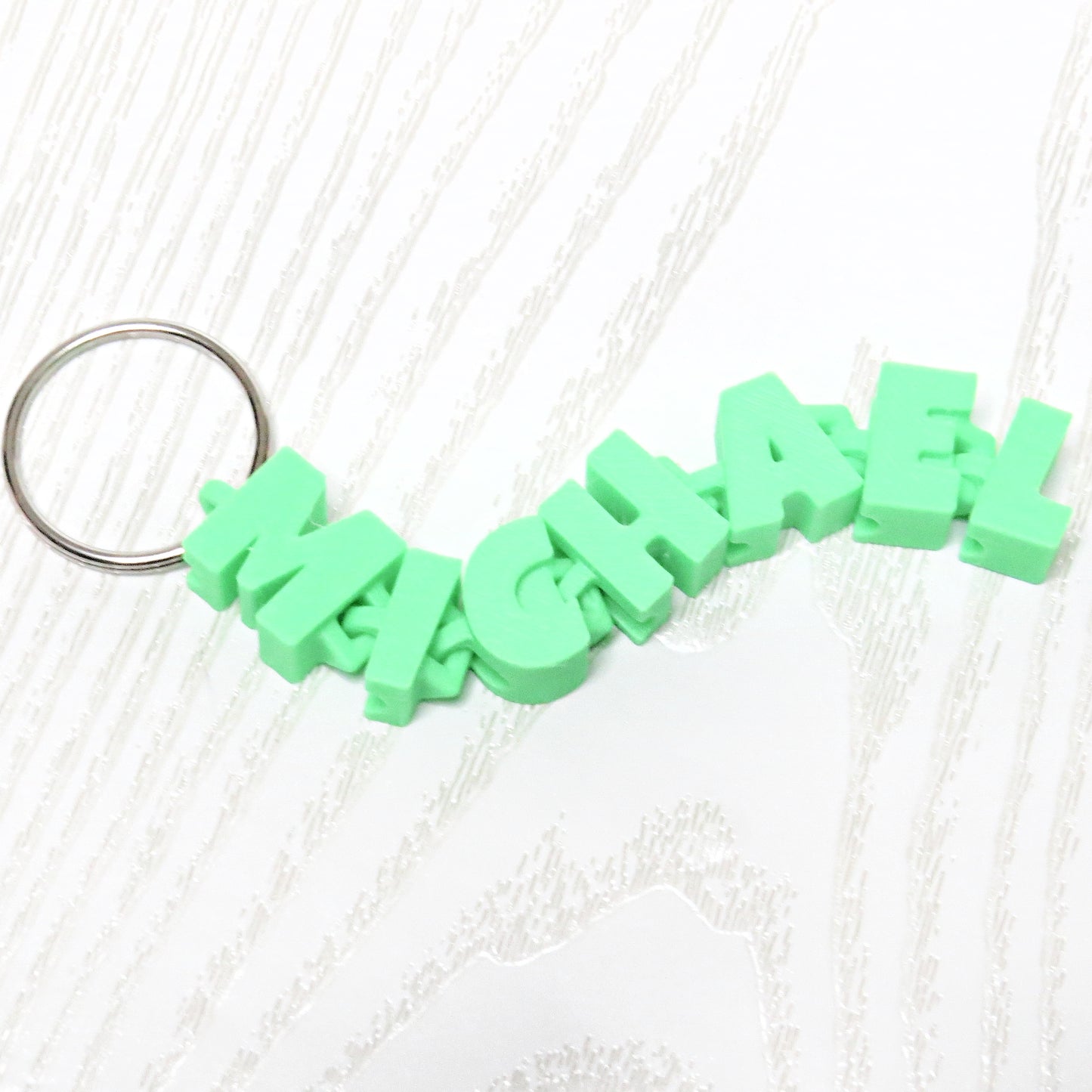 Custom 3D Articulated Name Keychain – Personalized Name Tag for Backpacks, Keys & Sports Bags