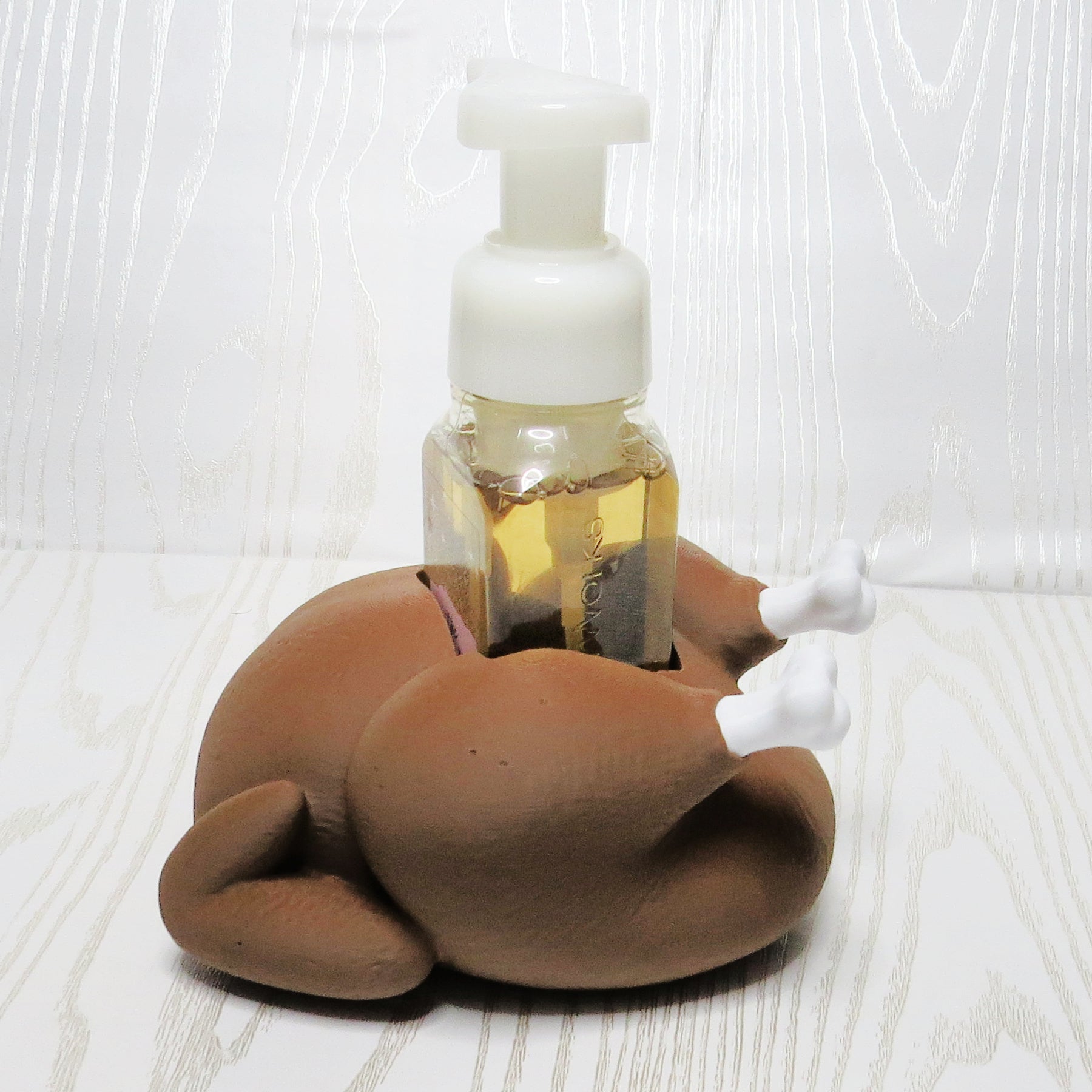 Thanksgiving Turkey Foaming Soap Holder - Fall Kitchen & Bathroom Decor - close-up of sculpted design detail