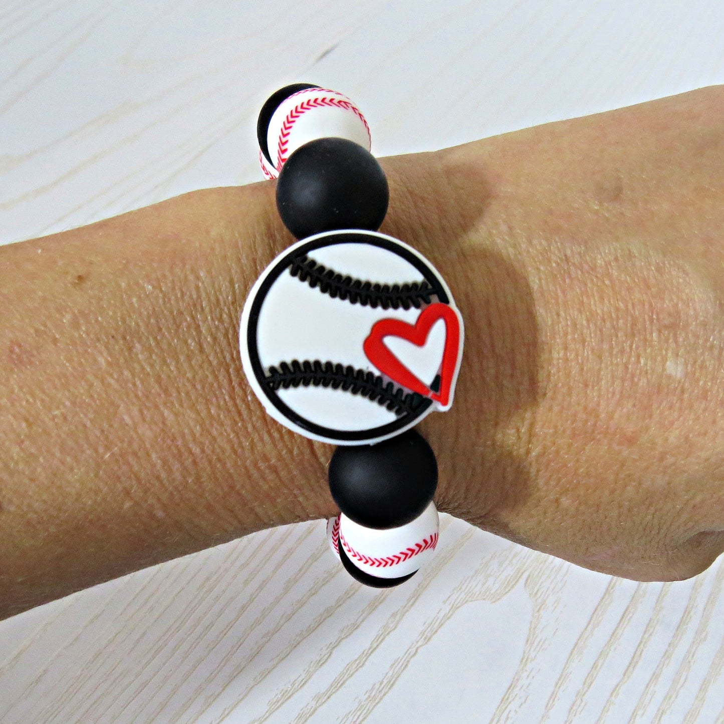 Baseball Beaded Keychain Bracelet with Tassel – Stretch Wristlet Gift for Moms Coaches and Fans