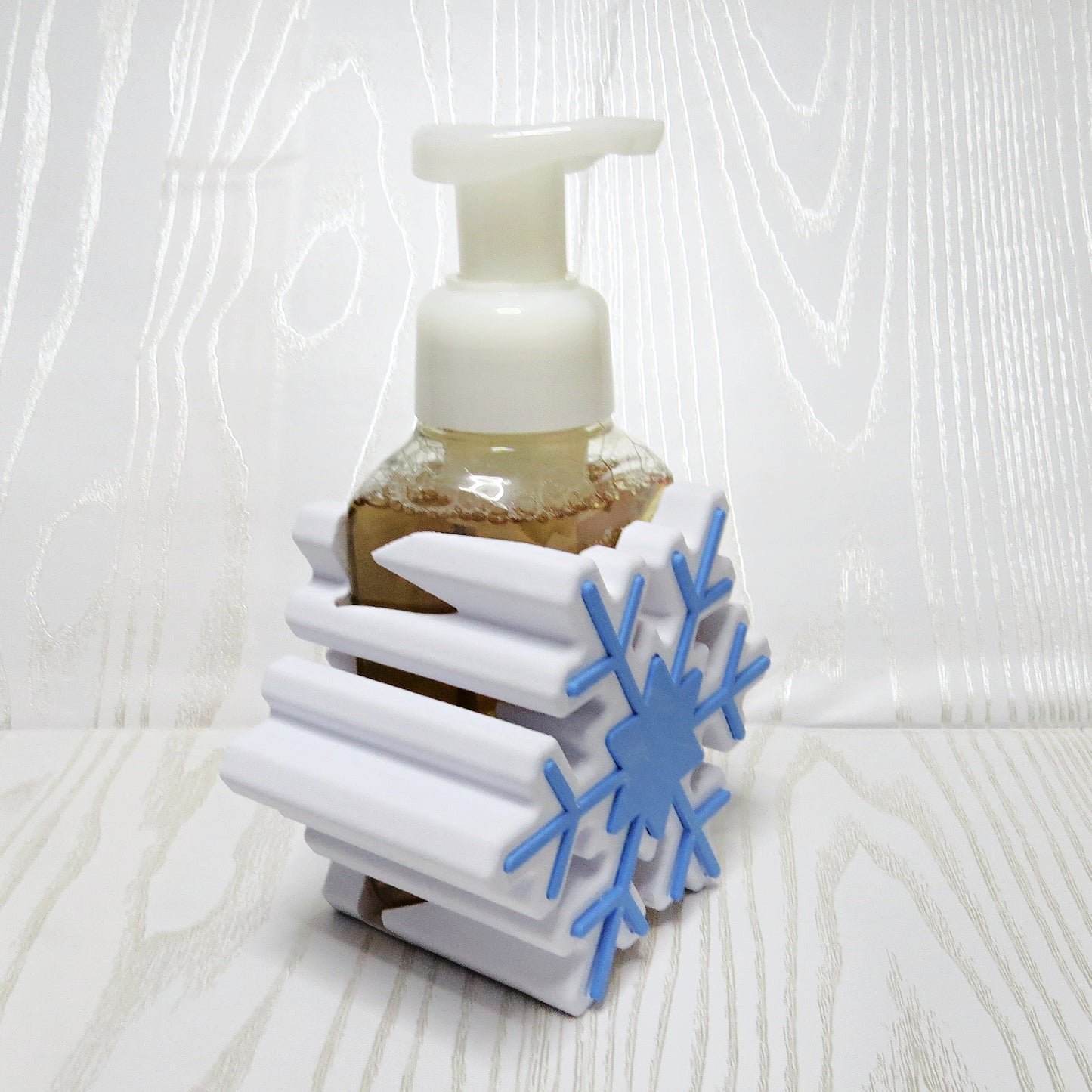 Snowflake Foaming Soap Bottle Holder – Cute 3D Printed White and Blue Crystal Snowflake – Bath and Body Works Foaming Soap Dispenser Stand – Winter Christmas Holiday Bathroom Kitchen Counter Decor – Snowflake Lover Seasonal Gift