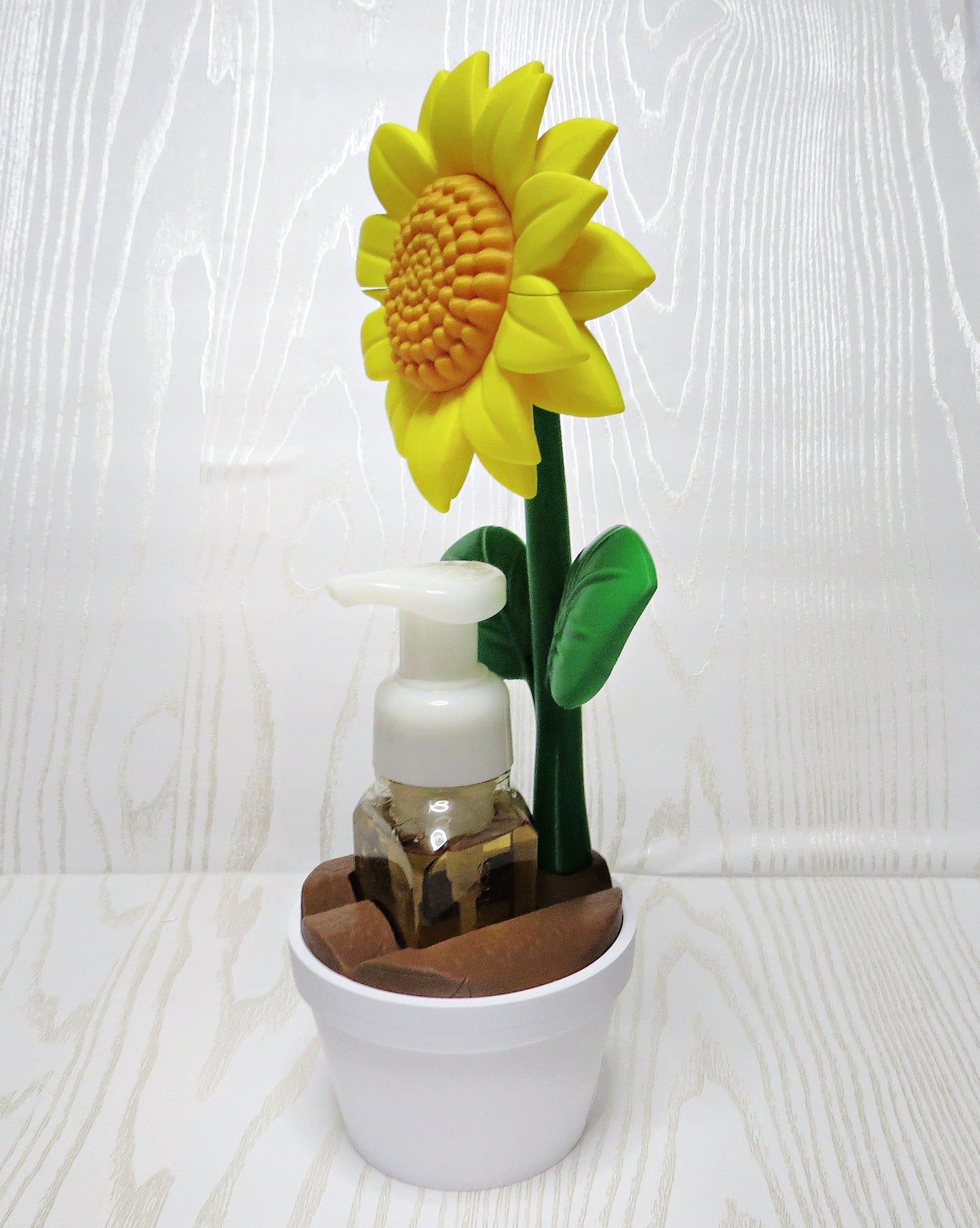 Sunflower Foaming Soap Holder - Floral Kitchen & Bathroom Decor - top view showing pump opening