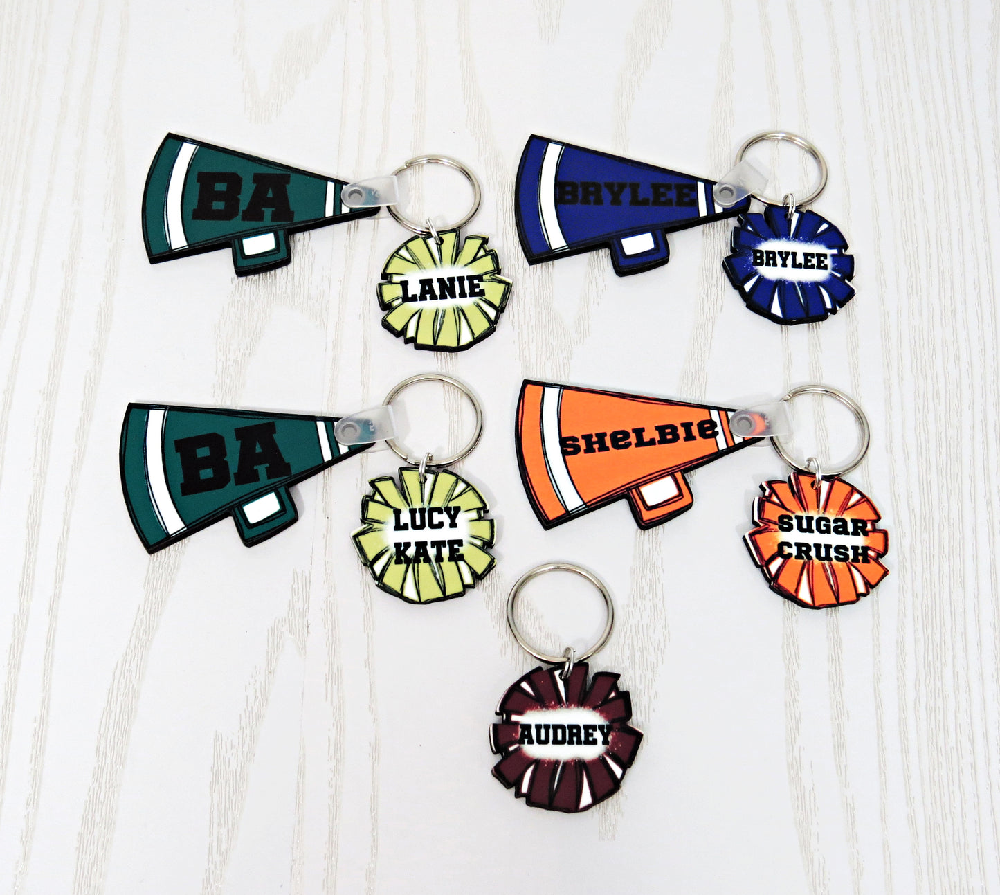 Cheerleading Bag Tag Personalized with Name - Cheerleader Bag Name Tag Keychain - Cheer Kids High School Mom Sports Football Bastketball